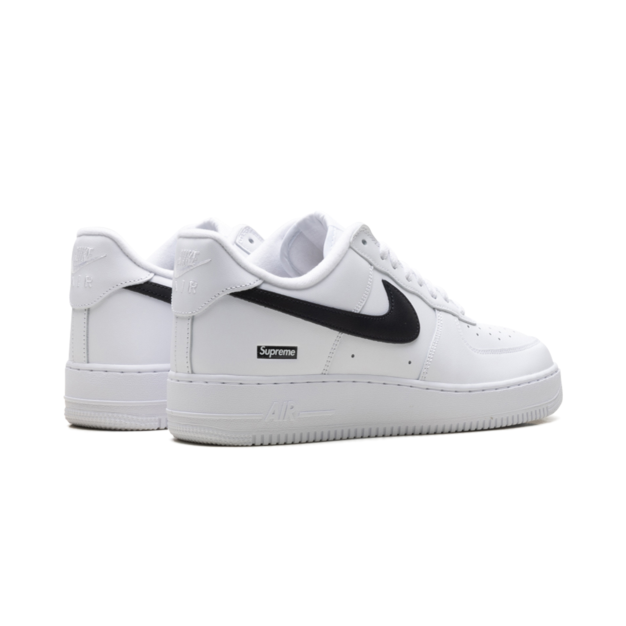Air Force 1 Low Supreme - White and Black