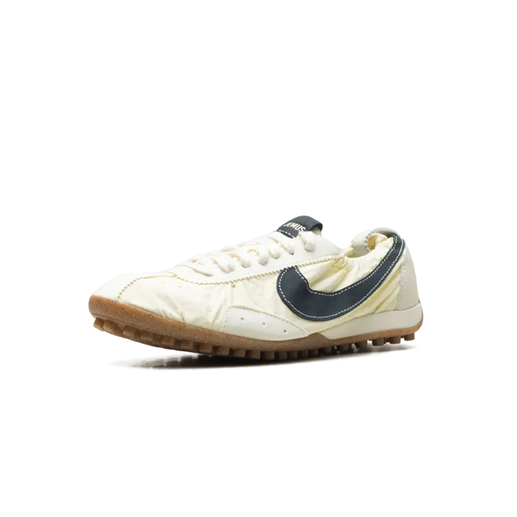 Nike-Moon-Shoe-SP-Jacquemus-Alabaster-2.webp