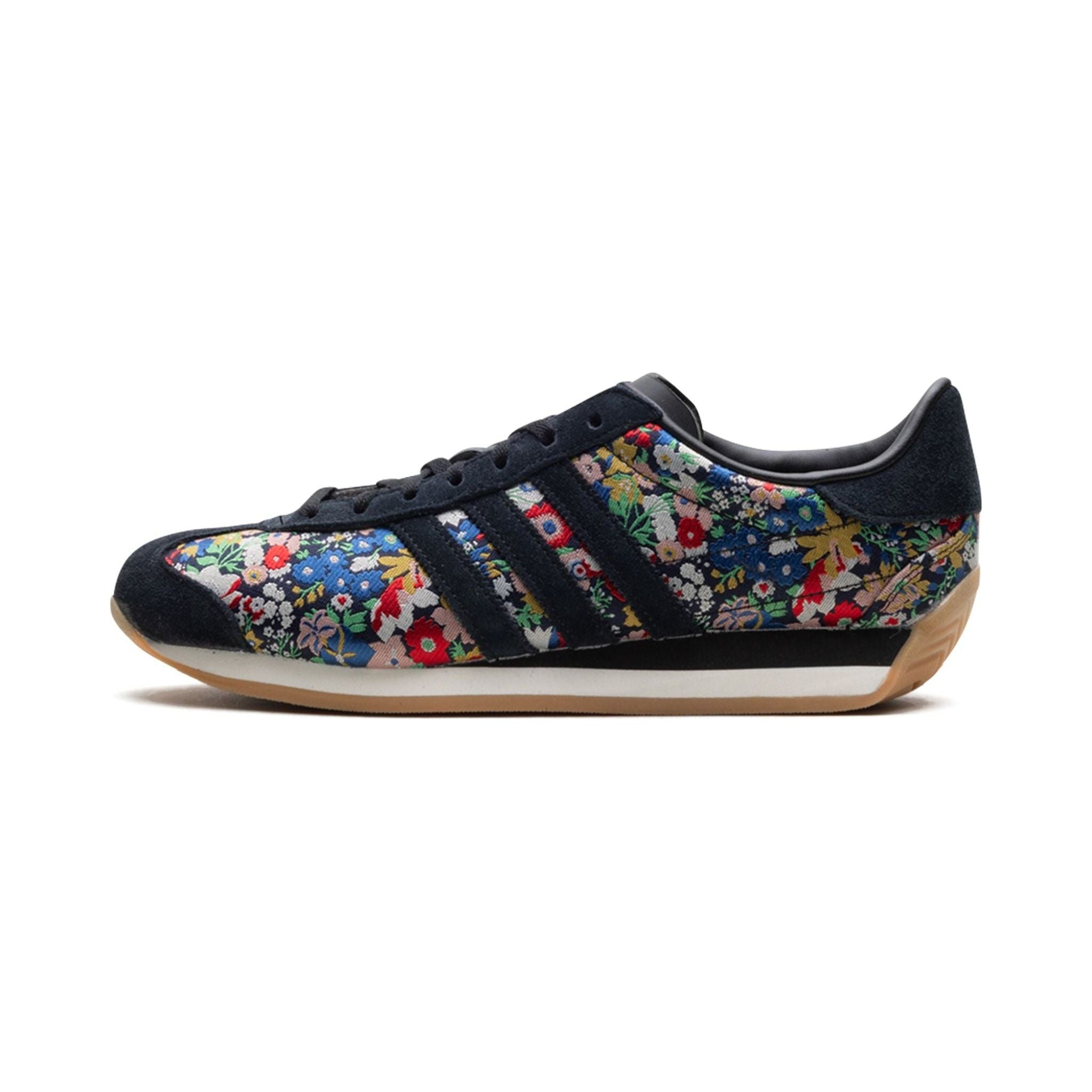 adidas-country-og-wmns-liberty-london_29266136_58372544_2048.jpg