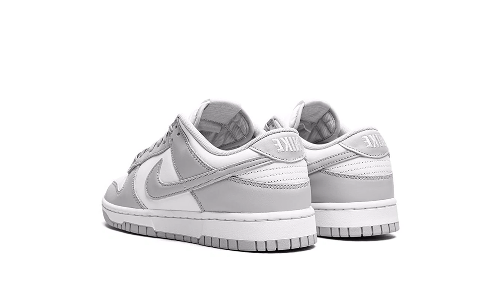 Nike Dunk Low - Grey Fog