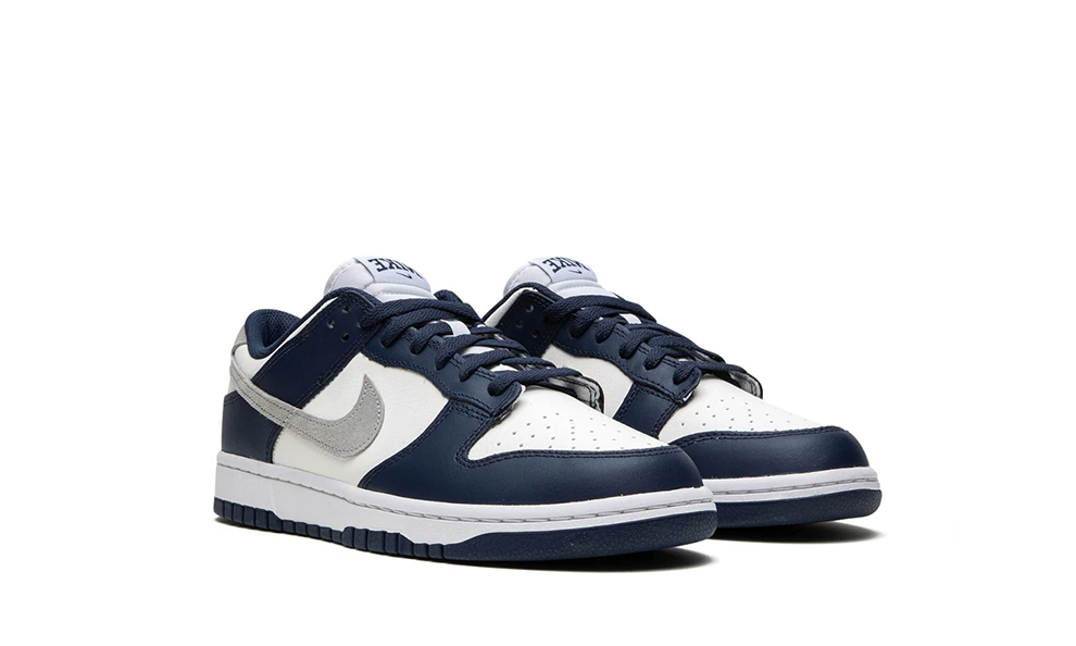 Nike Dunk Low - Midnight Navy