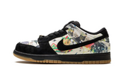 Nike SB Dunk Low - Supreme 'Rammellzee'