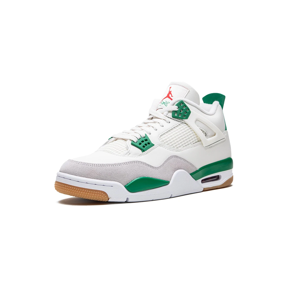 jordan4pinegreen2.png