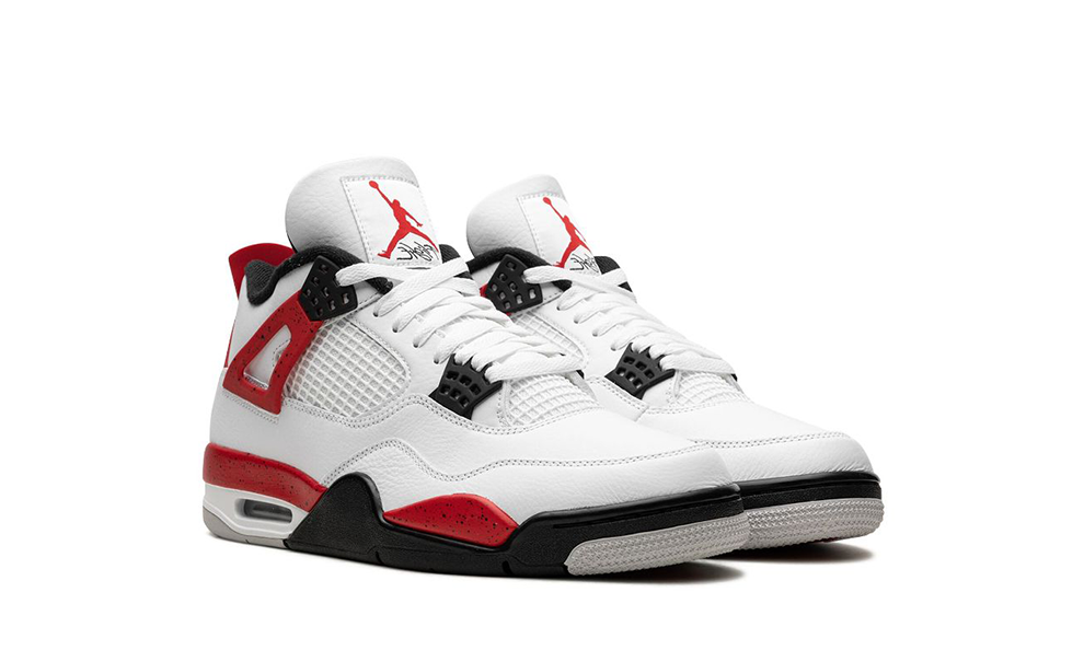 Air Jordan 4 - Red Cement