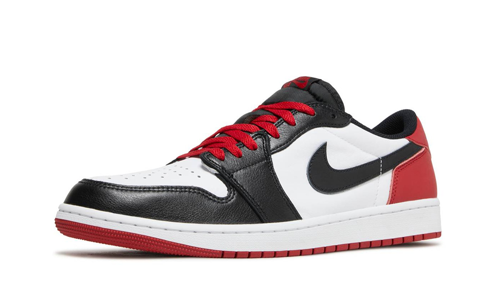 Air Jordan 1 Low - Black Toe