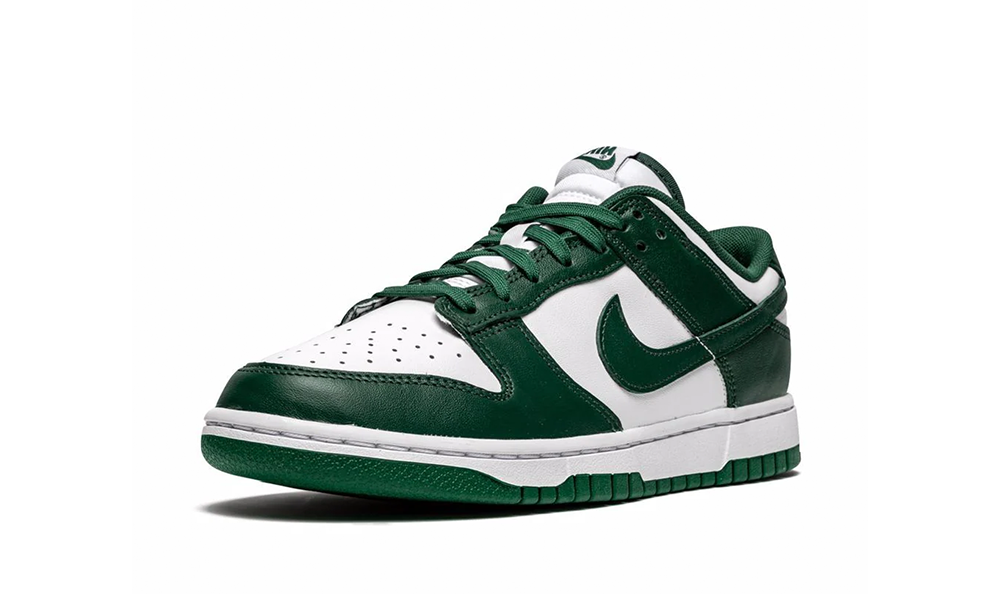 Nike Dunk Low - Michigan State Green