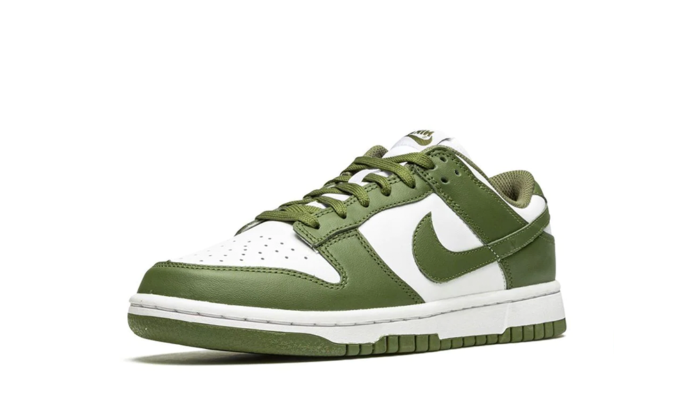 Nike Dunk Low - Medium Olive