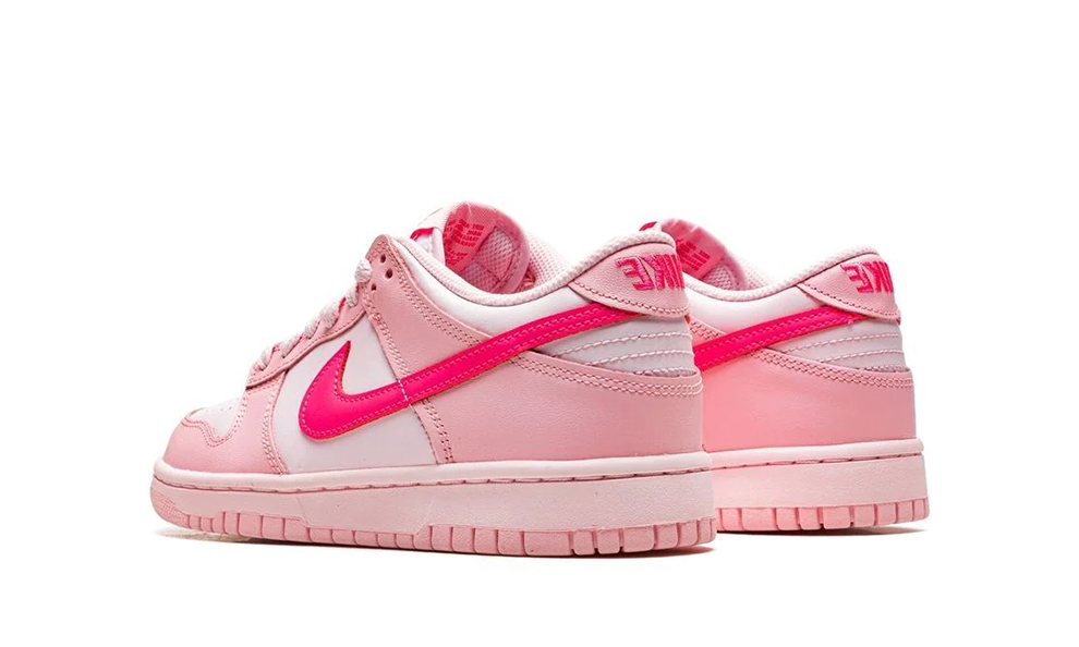 Nike Dunk Low - Triple Pink